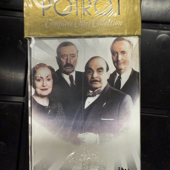 Agatha Christies Poirot:Complete series Collection DVD 33-Disc Box Set - Picture 7 of 8